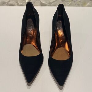 Versani Black Pointed Toe Heels